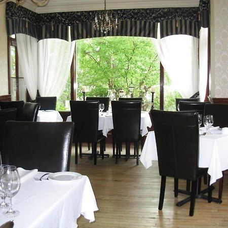 Chez Truchon Bistro-Auberge La Malbaie Zewnętrze zdjęcie