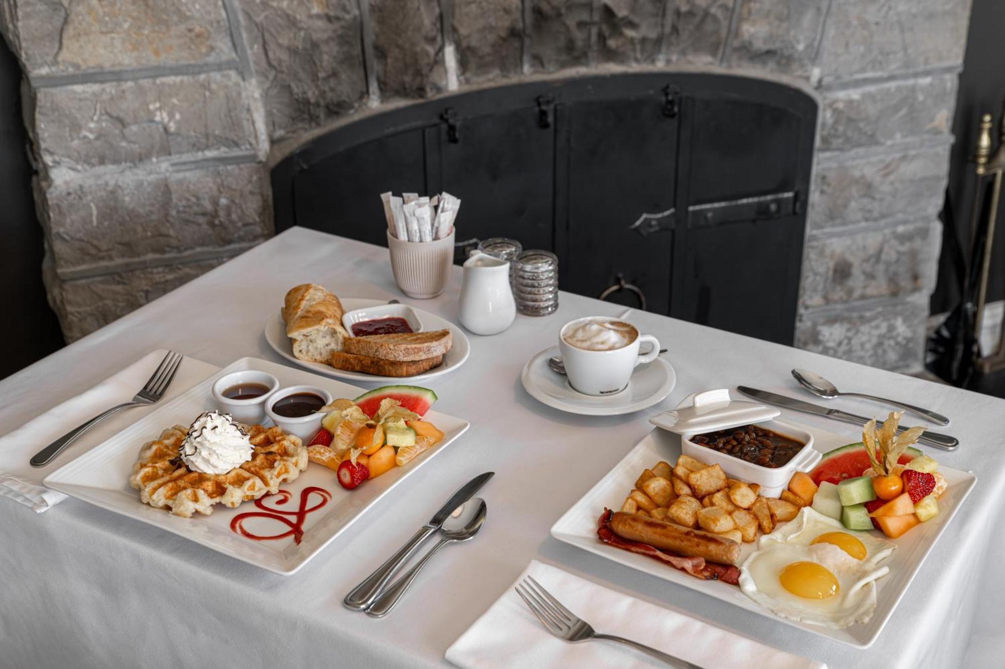 Chez Truchon Bistro-Auberge La Malbaie Zewnętrze zdjęcie